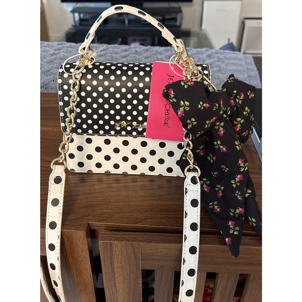 NWT Betsey Johnson Black & White Polka Dot Top Handle Crossbody Bag W/ Bow Charm